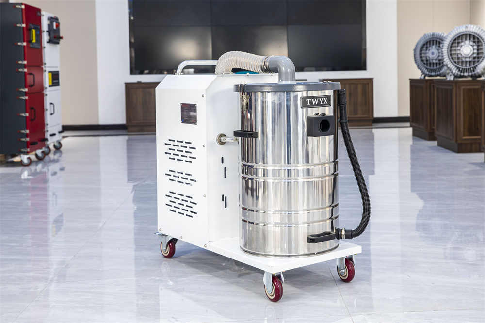 DL工業(yè)吸塵器